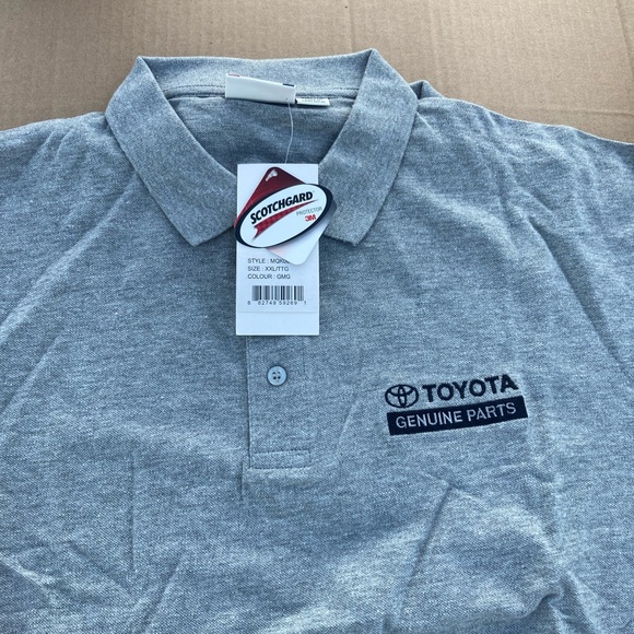 Work clothes - Picture 2 of 4